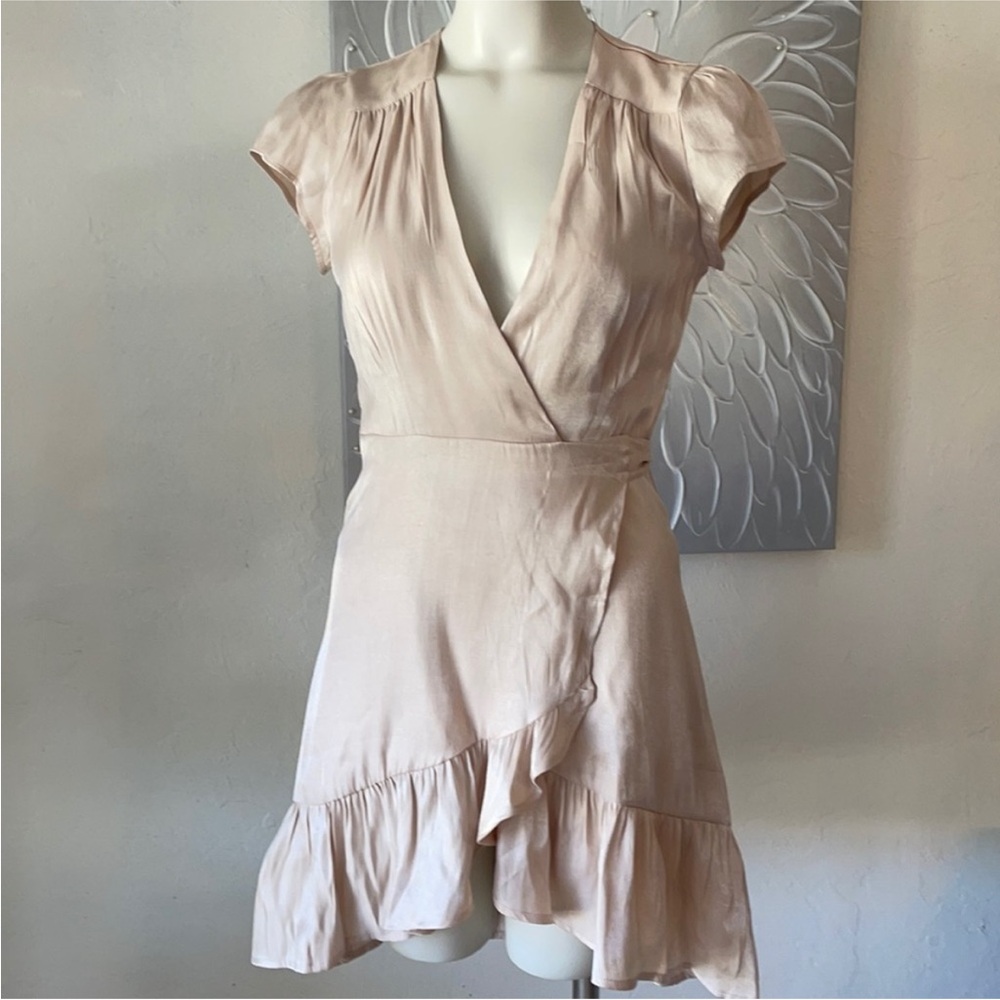 XIX Palms Shimmery Cream Party Dress